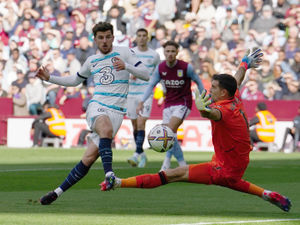 Supporting image for story: Aston Villa 0 Chelsea 2 - Report 