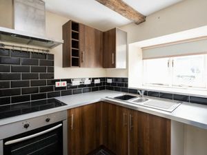 Supporting image for story: Top properties of the week in Shropshire for less than £100k 