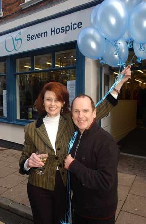 Supporting image for story: Actress and dancer in hospice support call