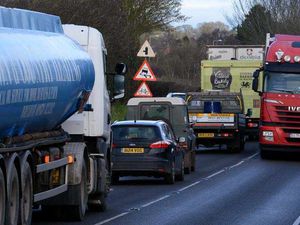 Supporting image for story: Ketley residents' anger over lorries blocking road