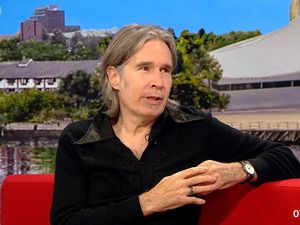 Supporting image for story: Del Amitri’s Justin Currie says Parkinson’s is making playing guitar ‘very hard’