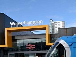 Supporting image for story: Metro services halt in Wolverhampton due to signal failure