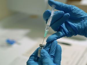 Supporting image for story: UK to face short-term delay in delivery of Pfizer vaccine