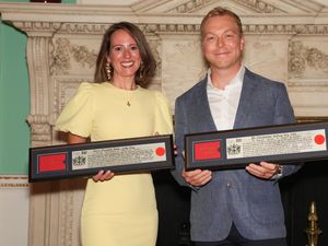Supporting image for story: Sir Chris Hoy and wife Lady Sarra receive Freedom of the City of London