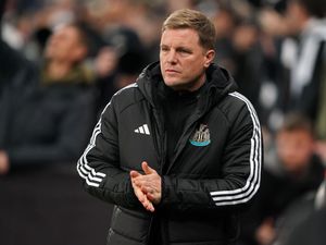 Supporting image for story: Newcastle face injury concerns ahead of Wolves clash