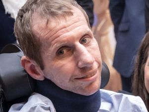 Supporting image for story: Britain’s Got Talent finalist pays tribute to Rob Burrow after stand-up routine