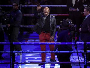 Supporting image for story: Fact check: Labour pledges on asylum hotels and likely AI images of Mike Tyson