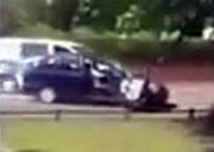 Carl Anderson tries to make a getaway