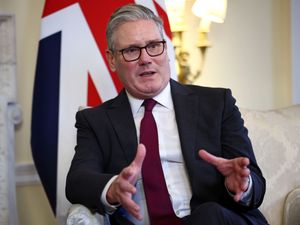 Supporting image for story: Starmer to speak at Downing Street after Trump tariff threats over Greenland