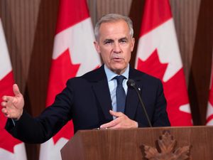 Supporting image for story: Canada talking to the US about joining Golden Dome missile defence system