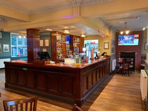 Supporting image for story: First look inside Oldbury pub after substantial refurbishment and restoration