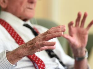 Supporting image for story: Hope for elderly as vaccine shows 94% protection