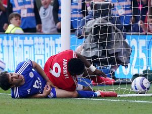 Supporting image for story: Forest boss Nuno Espirito Santo shares ‘positive’ update on Taiwo Awoniyi