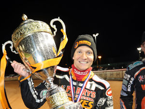 Supporting image for story: Freddie’s on a revenge mission against Pirates