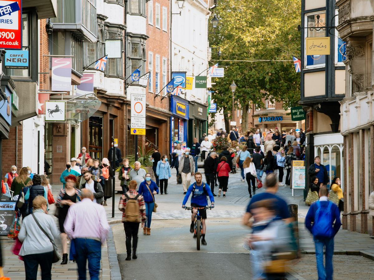 Shoppers spend over &pound;10 million in Shrewsbury throughout September as town centre enjoys spending boom