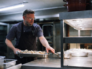 Supporting image for story: Ex-Wolves football chef joins new South Staffordshire restaurant after training under Michelin star legends