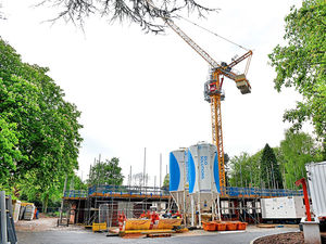 Supporting image for story: Cranes move in to demolish historic Wolverhampton house