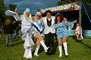 Sharon Crumb, Chris Morris, Rob Lee and Michelle Lee from Kent, Stafford and Cheshire