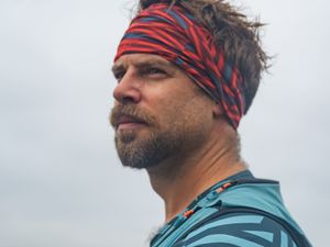 Supporting image for story: Former GB para-athlete aims to ski to South Pole in 40-day solo expedition