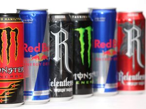 Supporting image for story: High caffeine energy drinks same as ‘necking four cans of Coke’ – Streeting