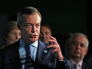 Supporting image for story: Farage under fire over criticism of EU’s stance on Brexit deadline