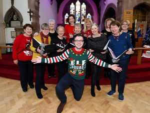 Supporting image for story: Choir sings to raise funds for Acorn's Hospice