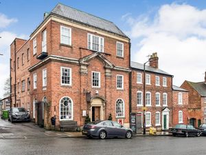 Supporting image for story: Ludlow's 19th century former post office building to go under the hammer