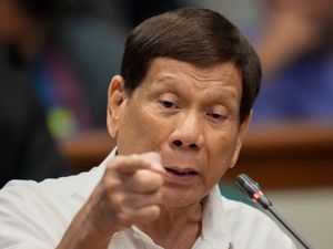 Supporting image for story: Duterte says he kept ‘death squad’ as mayor to kill criminals