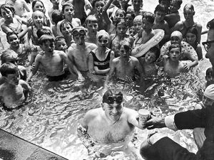 Supporting image for story: Channel swimming legend Bill Pickering dies at 93