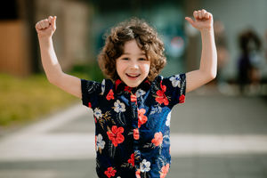  Zac Oliver, 5 rings the bell at Princess Royal Hospital 