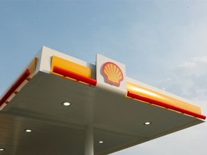 Supporting image for story: Shell planning extensive electric vehicle charging network upgrades on road to net-zero emissions