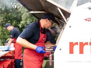 Supporting image for story: Rapid Reponse Team serve up a feast at community event
