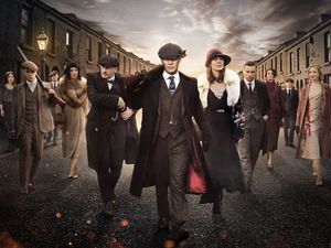Supporting image for story: Peaky Blinders: Birmingham welcomes stars for world premiere of new season
