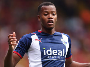 Supporting image for story: West Brom mull Rayhaan Tulloch loan move