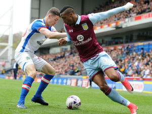 Supporting image for story: Jonathan Kodjia could be ready for Aston Villa opener following injury boost