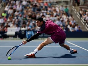 Supporting image for story: Jack Draper thrashes Tomas Machac to reach first grand slam quarter-final