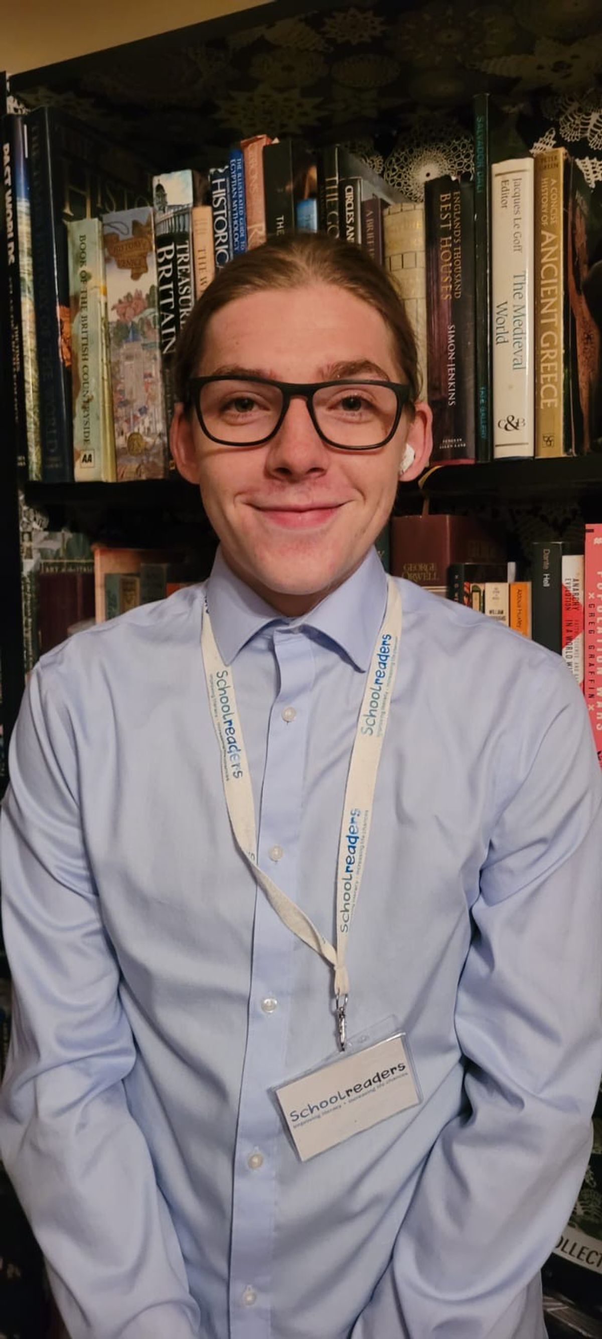 Charity calls for volunteers to change a child’s life through the power of reading this Volunteers’ Week
