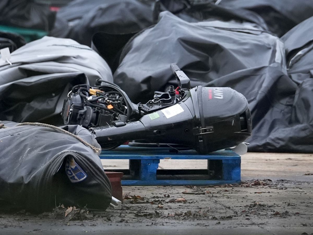 Crackdown on social media migrant adverts to begin, Home Office says Crackdown on social media migrant adverts to begin, Home Office says