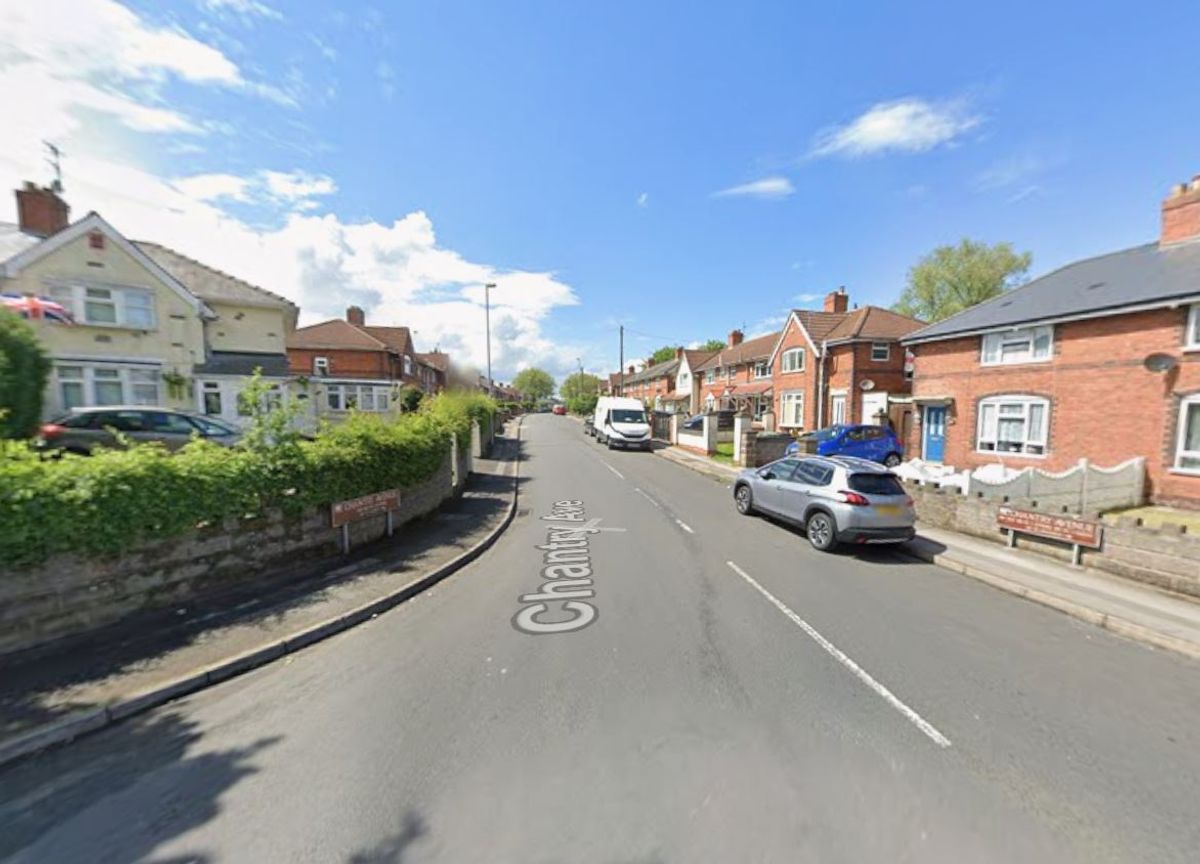 Police in attendance in Walsall residential street as man found with serious injuries after stabbing