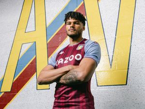 Supporting image for story: Aston Villa unveil 2021/22 home kit