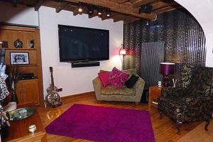 The living room at Rock Cottage in Great Haywood