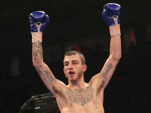 Supporting image for story: Sam got Len Woodhall his British title wish