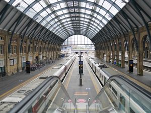 Supporting image for story: Widespread rail strikes planned as passengers return to work after festive break