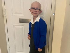 Supporting image for story: Proud Telford mum shares photo of brave Dulcie, 5, going to school after tumour op