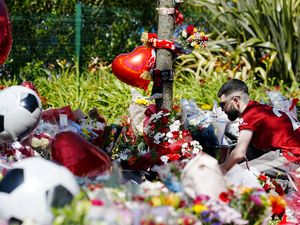 Supporting image for story: Liverpool players ‘heartbroken’ after death of team-mate Diogo Jota in car crash