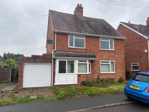 A house on Meadow Road, in Catshill, Bromsgrove, had a guide price of £125,000+ but sold for £278,000 at a Bond Wolfe auction