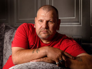 Supporting image for story: 'I'm in agony and losing wages because my kidney stone operations have been cancelled FOUR times'