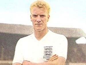 Supporting image for story: Wolves legend Ron Flowers MBE showered with congratulations 