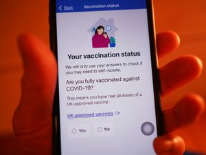 Supporting image for story: Experts warn against delay in measures against Omicron