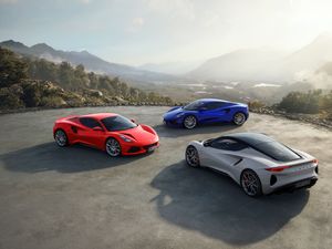 Supporting image for story: Lotus revises its Emira line-up